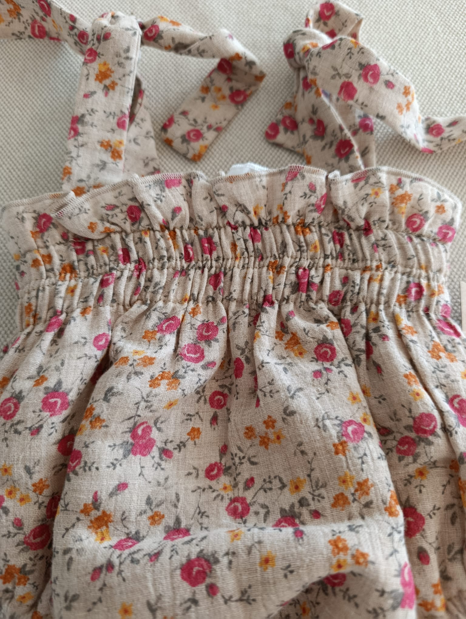 Peto de gomas en bambula de flores - Imagen 2